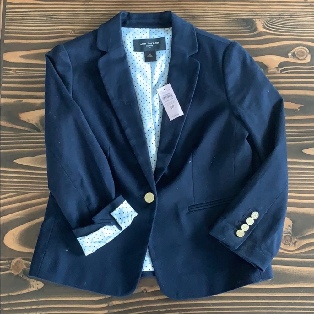 Navy blazer size 6P